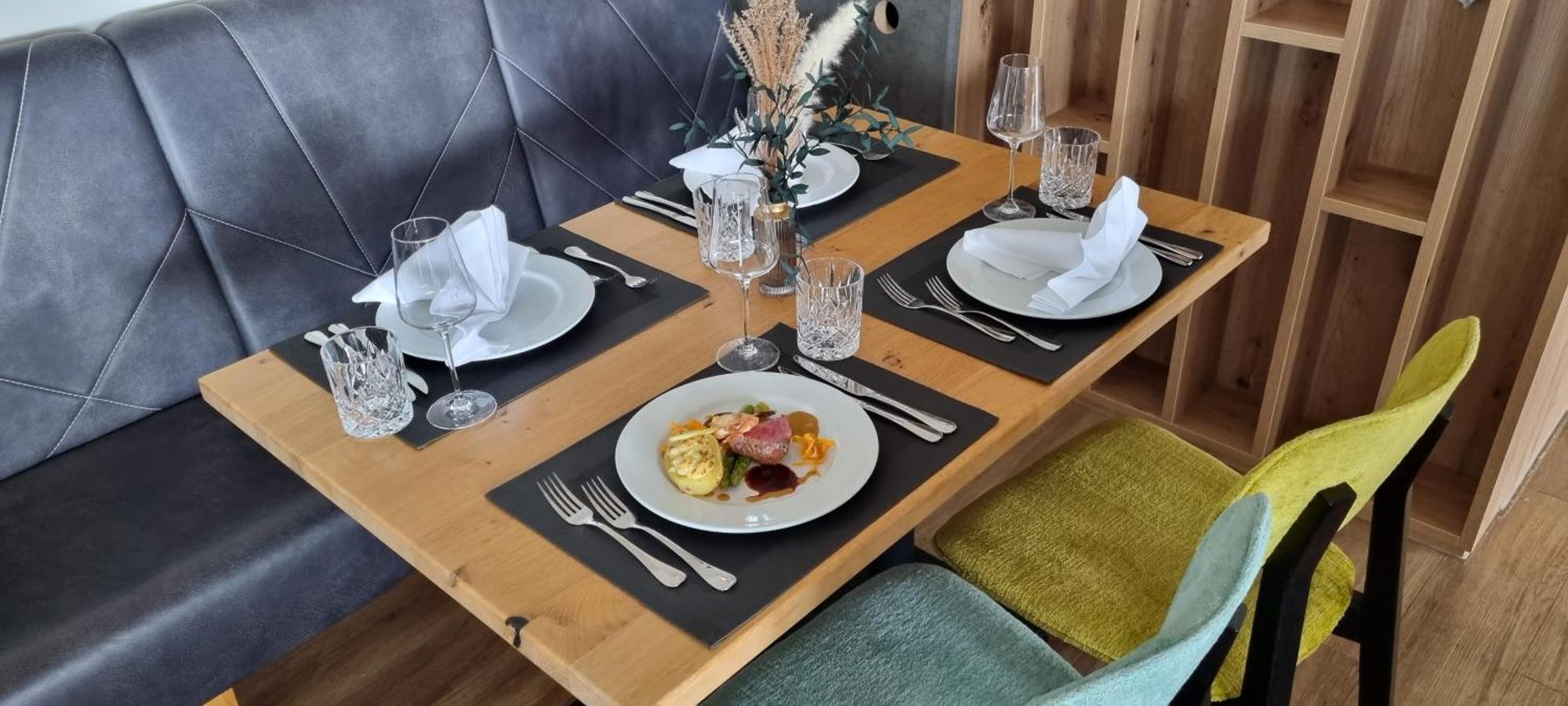 Vorgebirgsblick - Restaurant Biergarten Gaestehaus Bornheim  Eksteriør billede